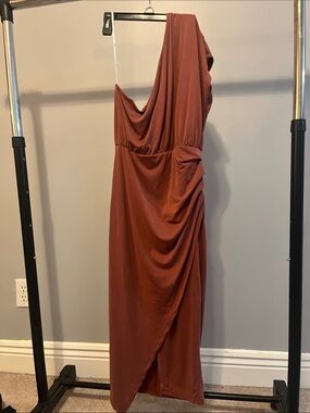 Lulu's One-Shoulder Draped Midi Dress in  Dusty Rose
